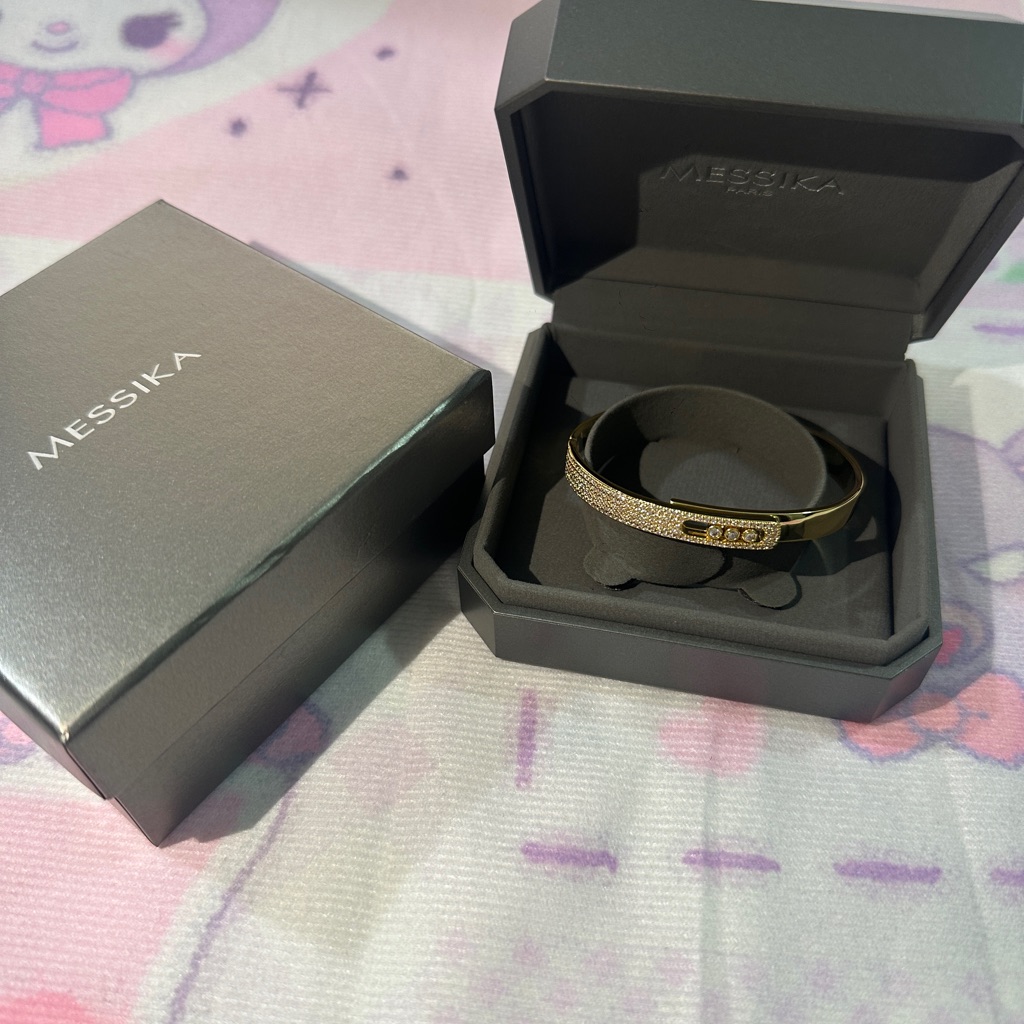 Messika Move Noa Collection: Three-Diamond, Full-Pav 18k Yellow Gold Bangle